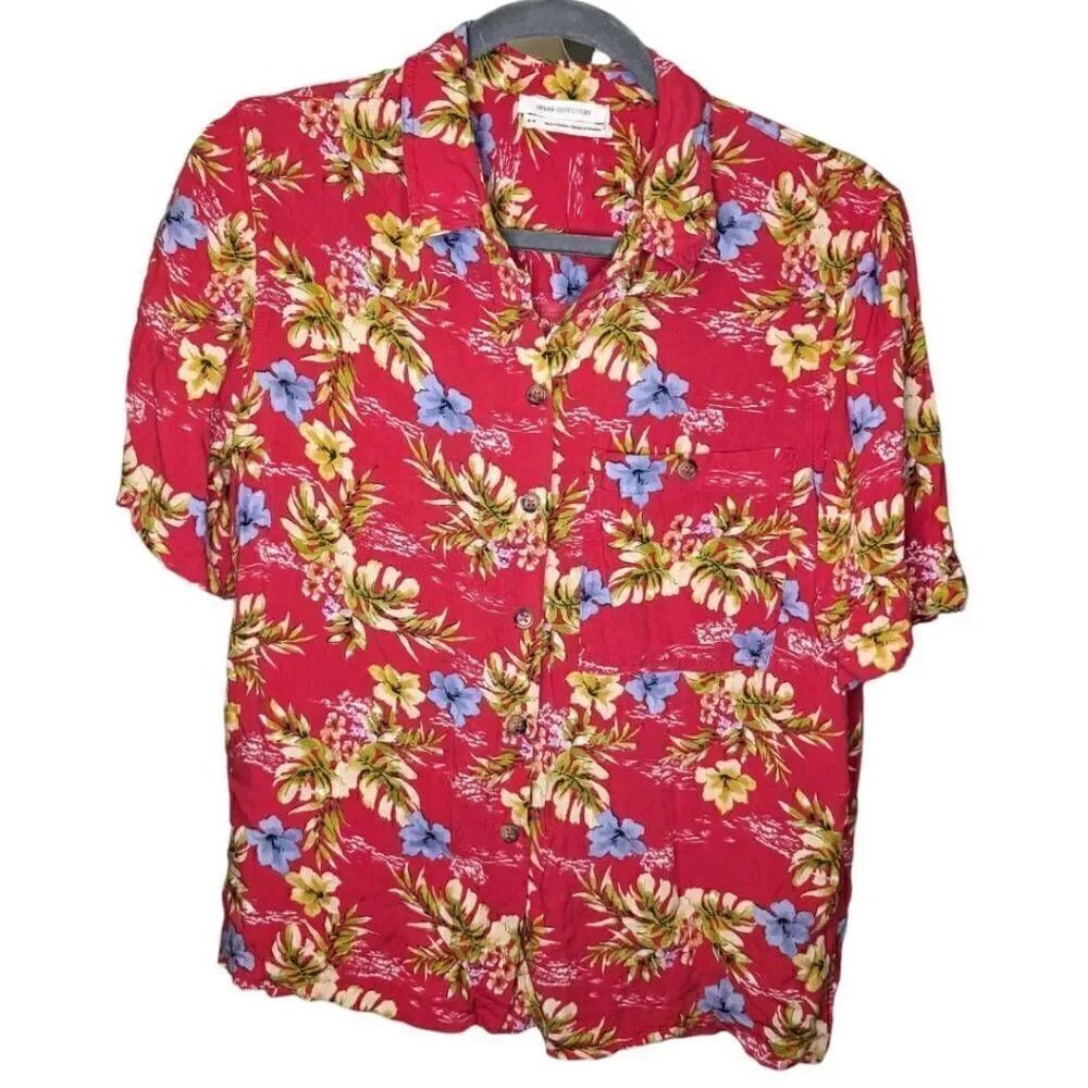 Urban Outfitter Hawaiian Red Floral Button Up Women's Medium